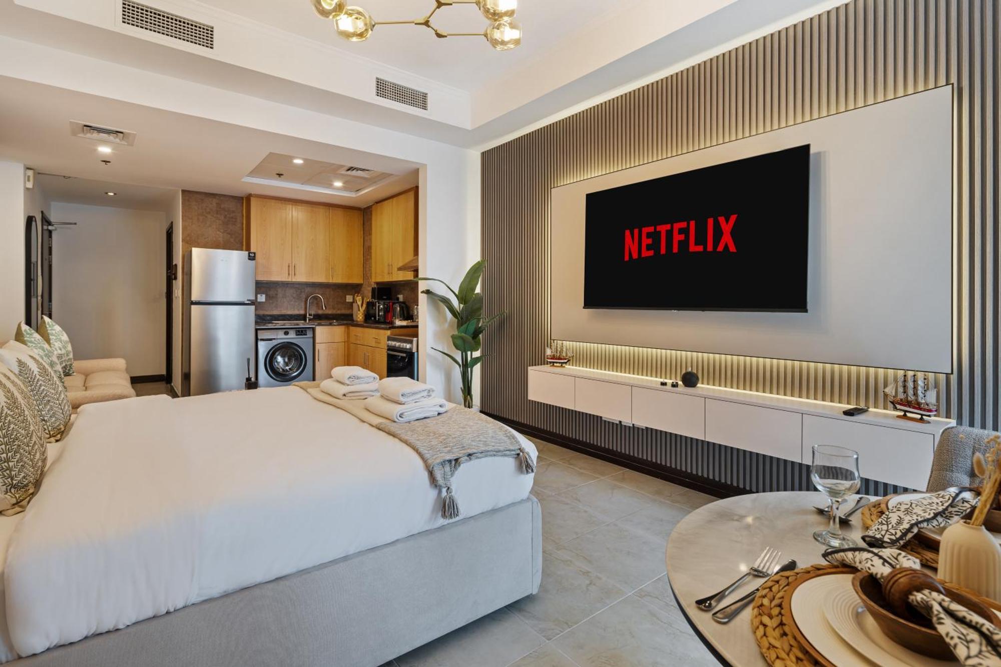 Apartment Upscale In Goldcrest Views